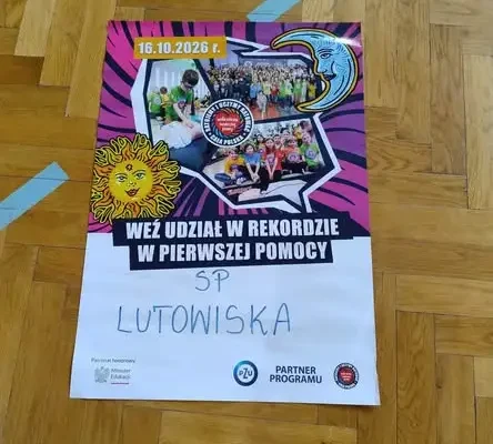 Lutowiska: młodzież z OSP biła rekord w resuscytacji krążeniowo-oddechowej